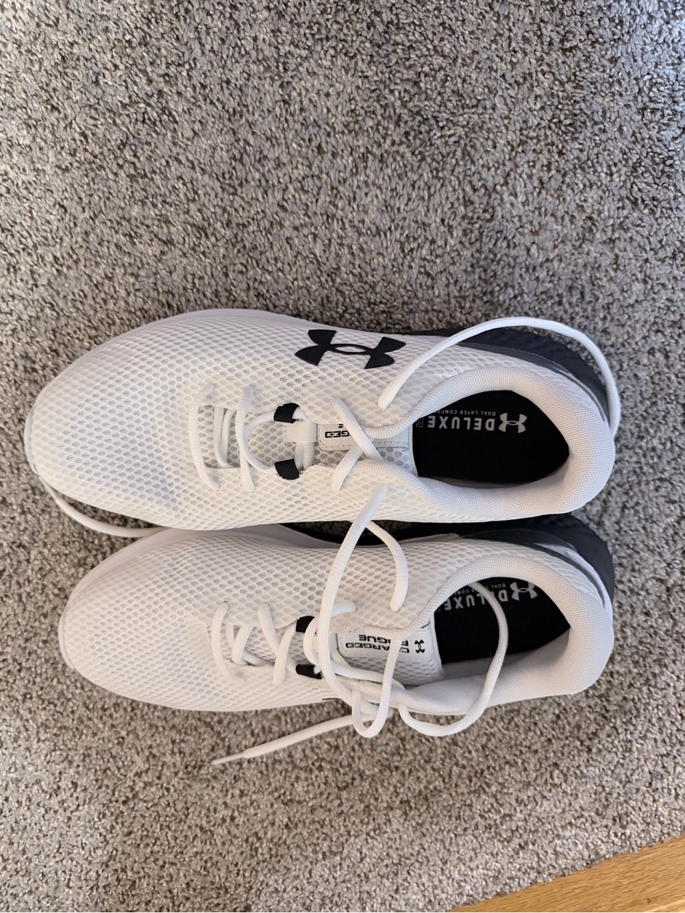 Under Armour Men’s shoes size 11 - Picture 2 of 3